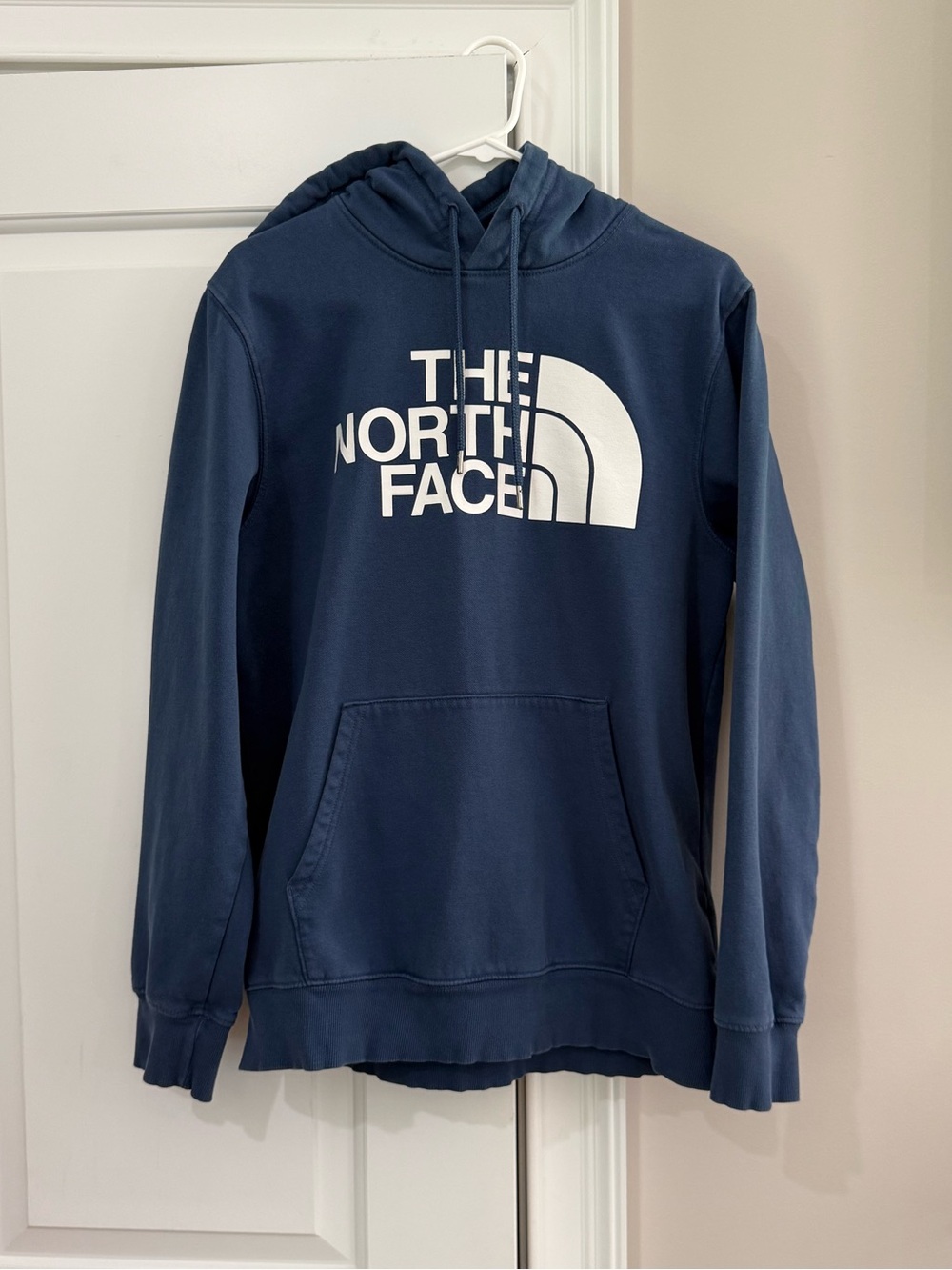 The North Face Men's Hoodie Size M